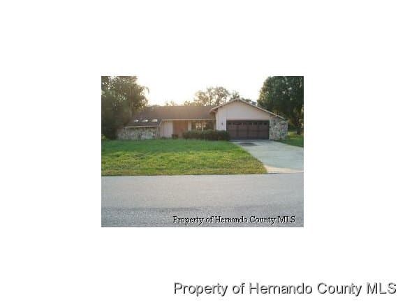 2175 New Azora Road, Belleair Bluffs, FL, 34608