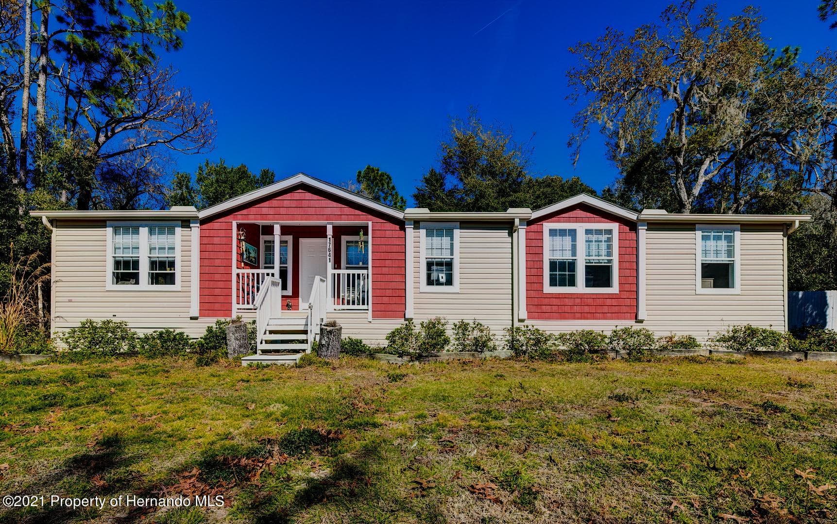 17641 Rockledge Avenue, Spring Hill(pasco), FL, 34610