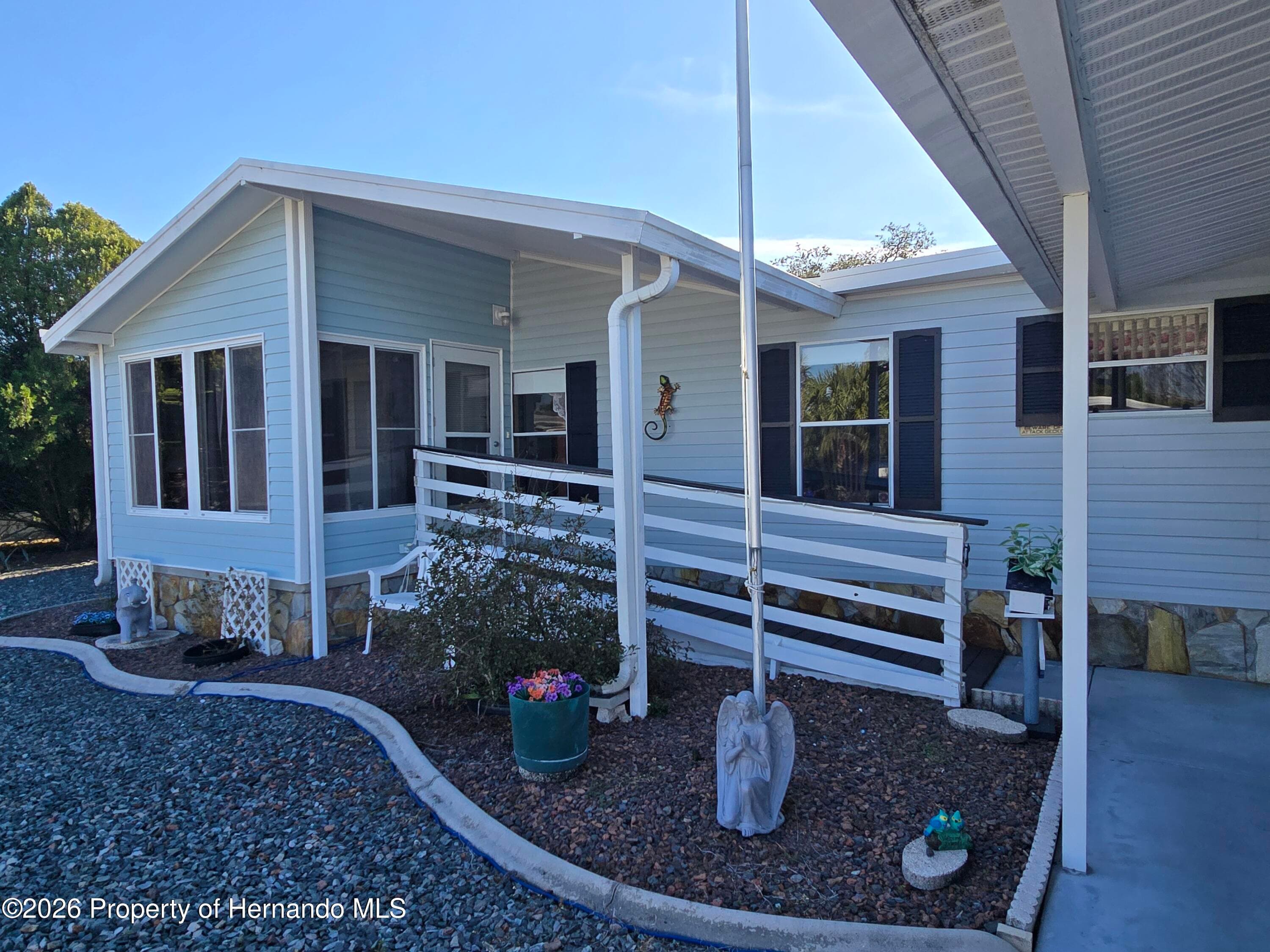 9175 Denmarsh Drive, Brooksville, FL 34613 photo 3