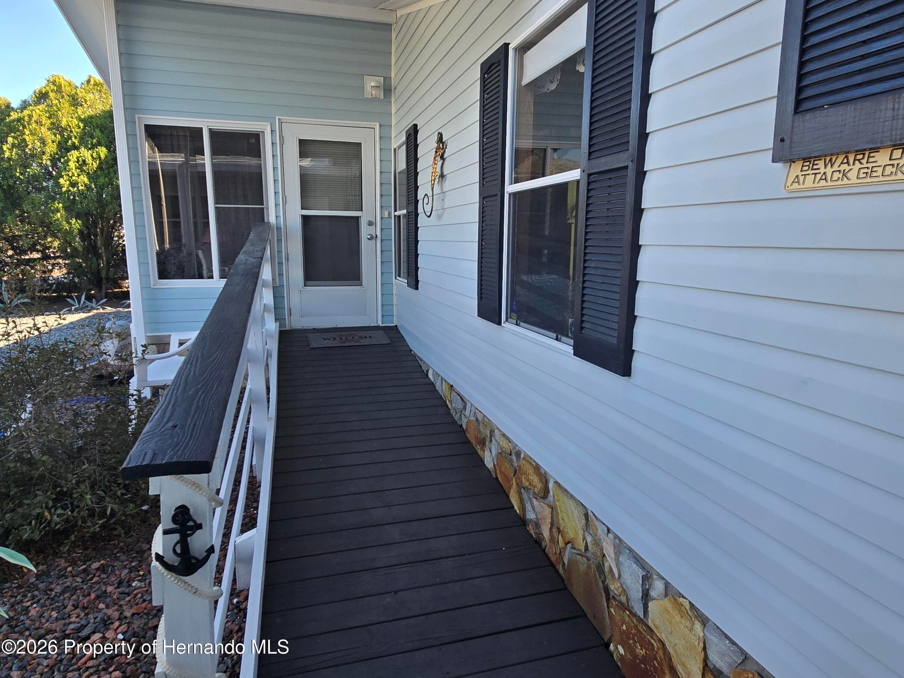 9175 Denmarsh Drive, Brooksville, FL 34613 photo 4