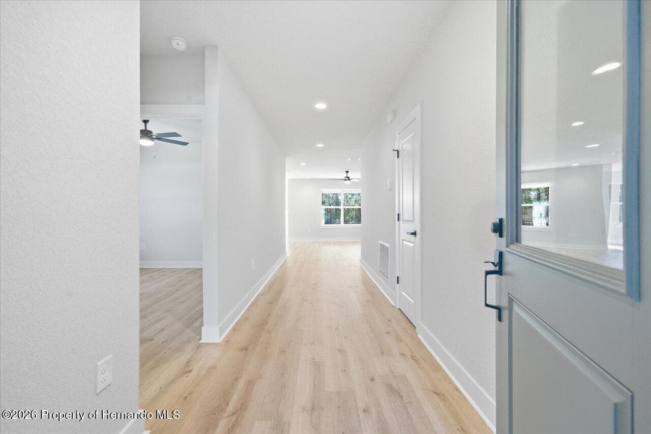 12196 Snow Goose Avenue, Brooksville, FL 34614 photo 3