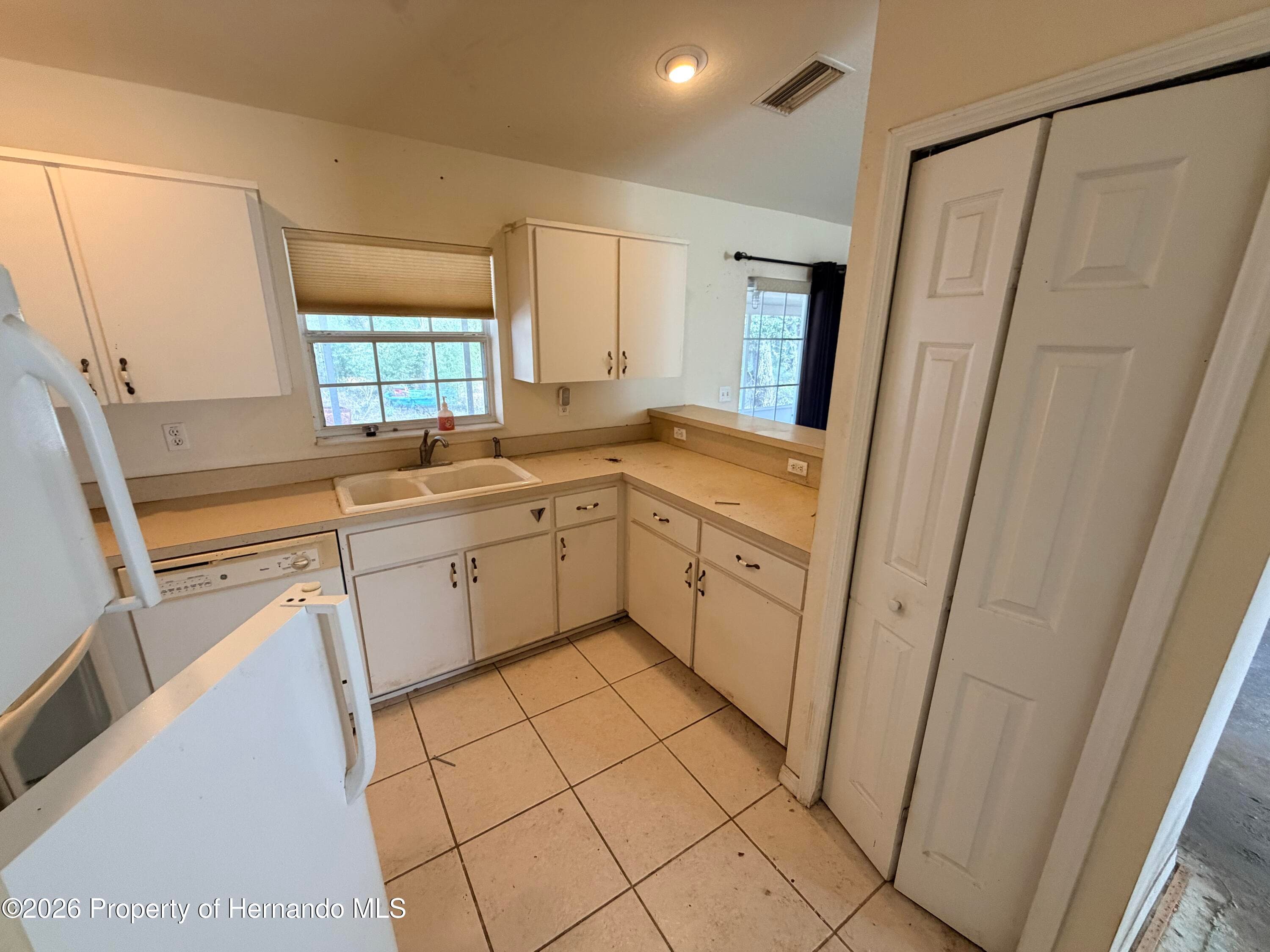 3190 Lema Drive, Spring Hill, FL 34609 photo 3