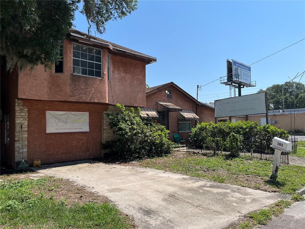 103 HAMILTON AVENUE, TAMPA, FL 33604 photo 3