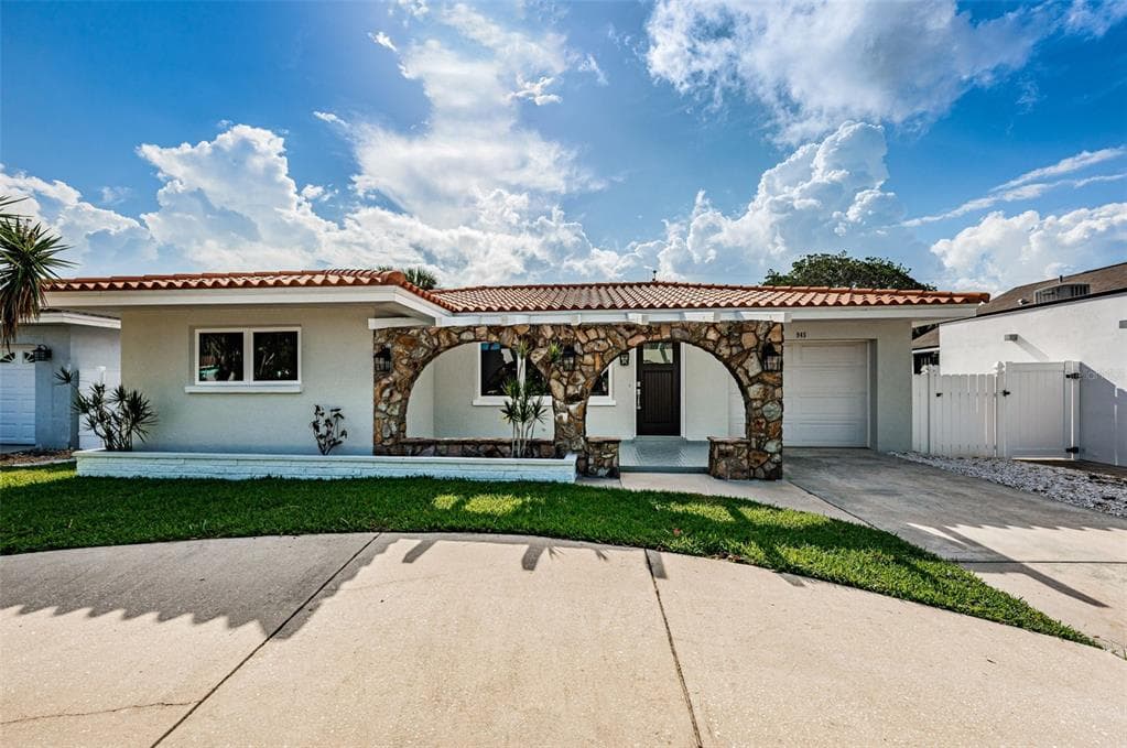 945 Mandalay Avenue, Clearwater, FL, 33767