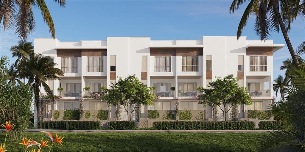 1028 SUNSET POINT ROAD Unit R2, CLEARWATER, FL 33755