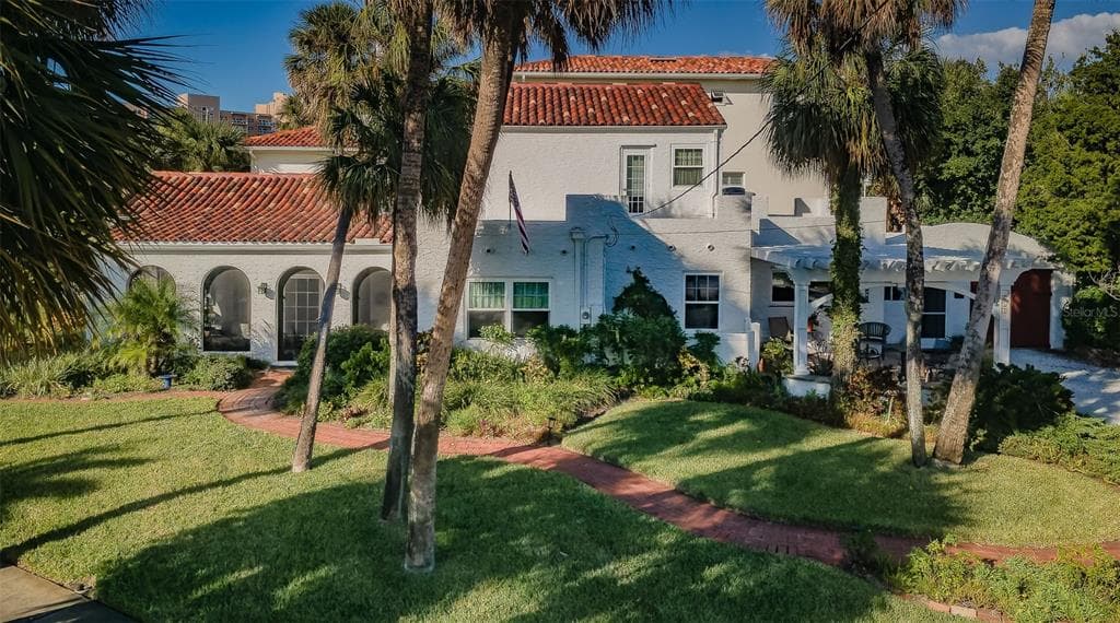 827 Mandalay Avenue, Clearwater, FL, 33767