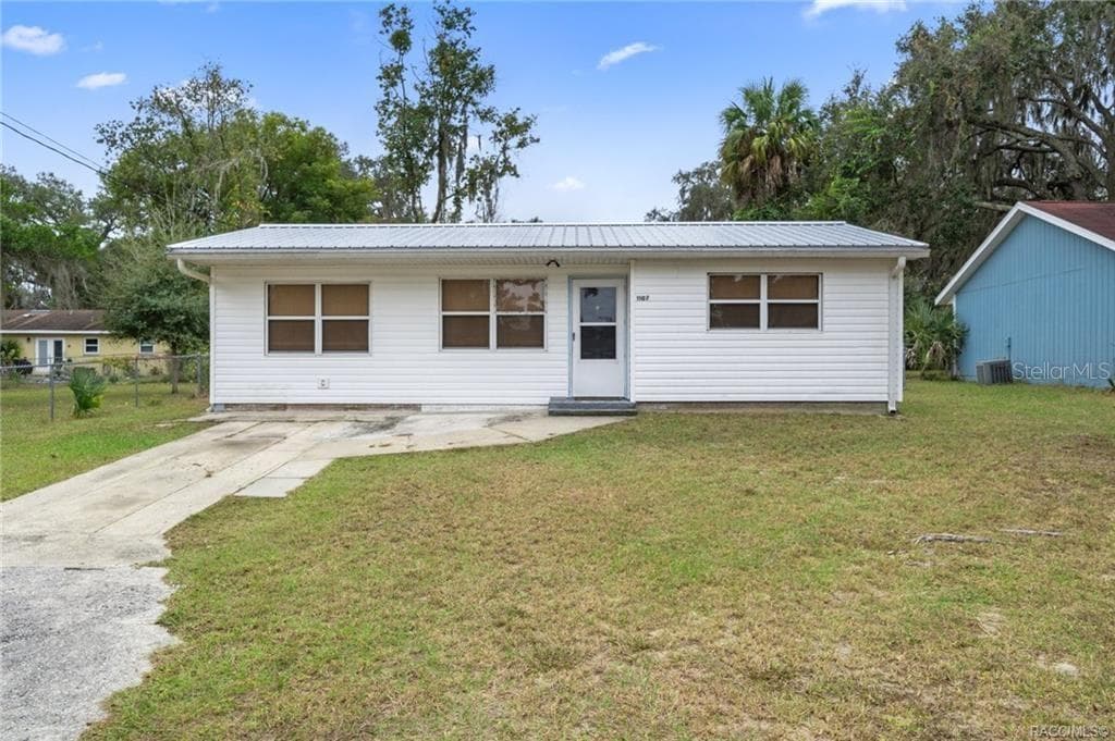 1107 Hillside Court, Inverness, FL, 34450