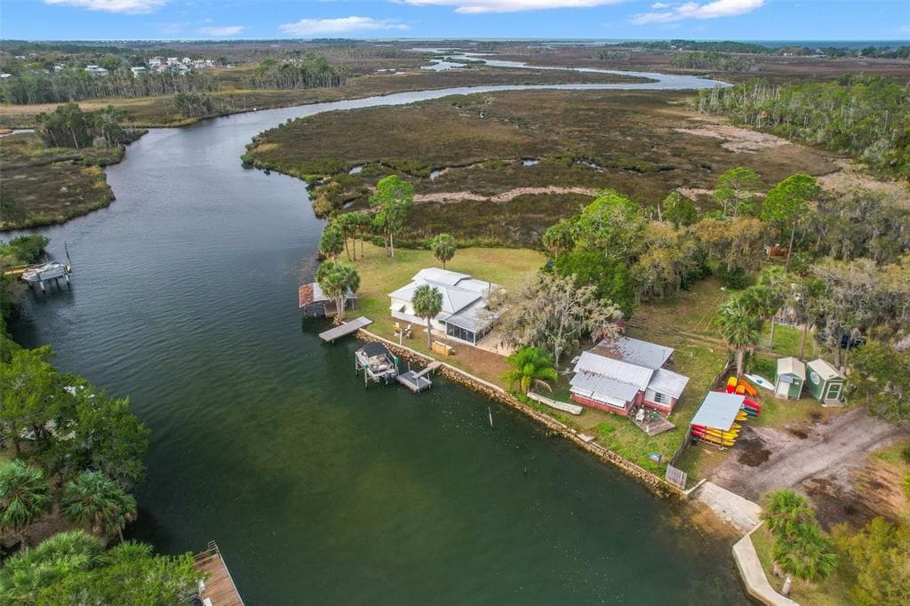 8064 MARYS FISH CAMP ROAD, WEEKI WACHEE, FL 34607