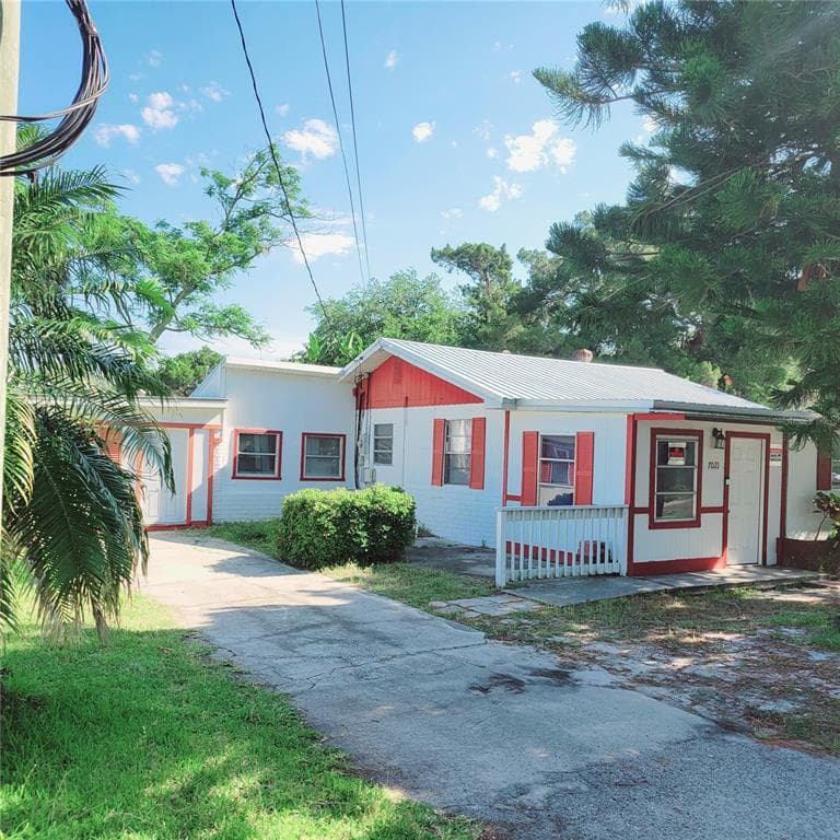 7021 Hudson Avenue, Hudson, FL, 34667