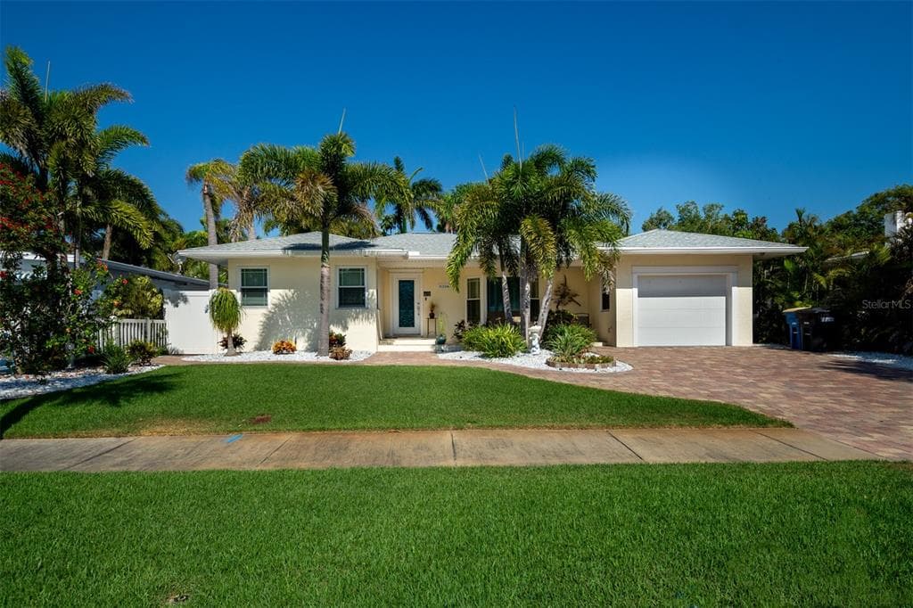 1034 Mandalay Avenue, Clearwater Beach, FL, 33767