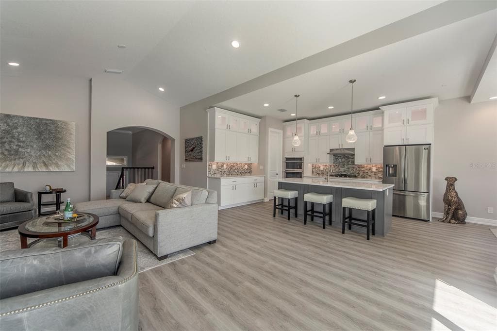 17B FRANKLIN COURT, ST PETERSBURG, FL, 33711 photo 4