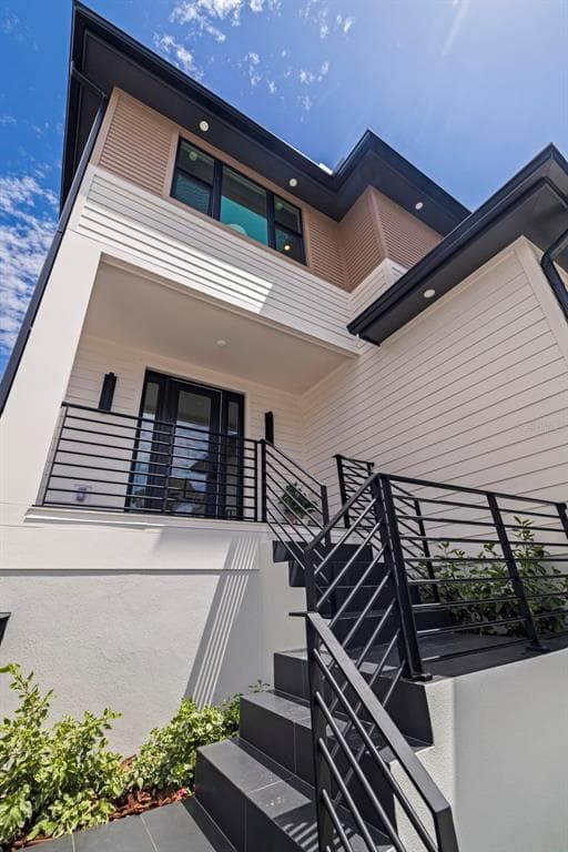 1735 MA AVENUE, Street PETERSBURG, FL 33703 photo 3