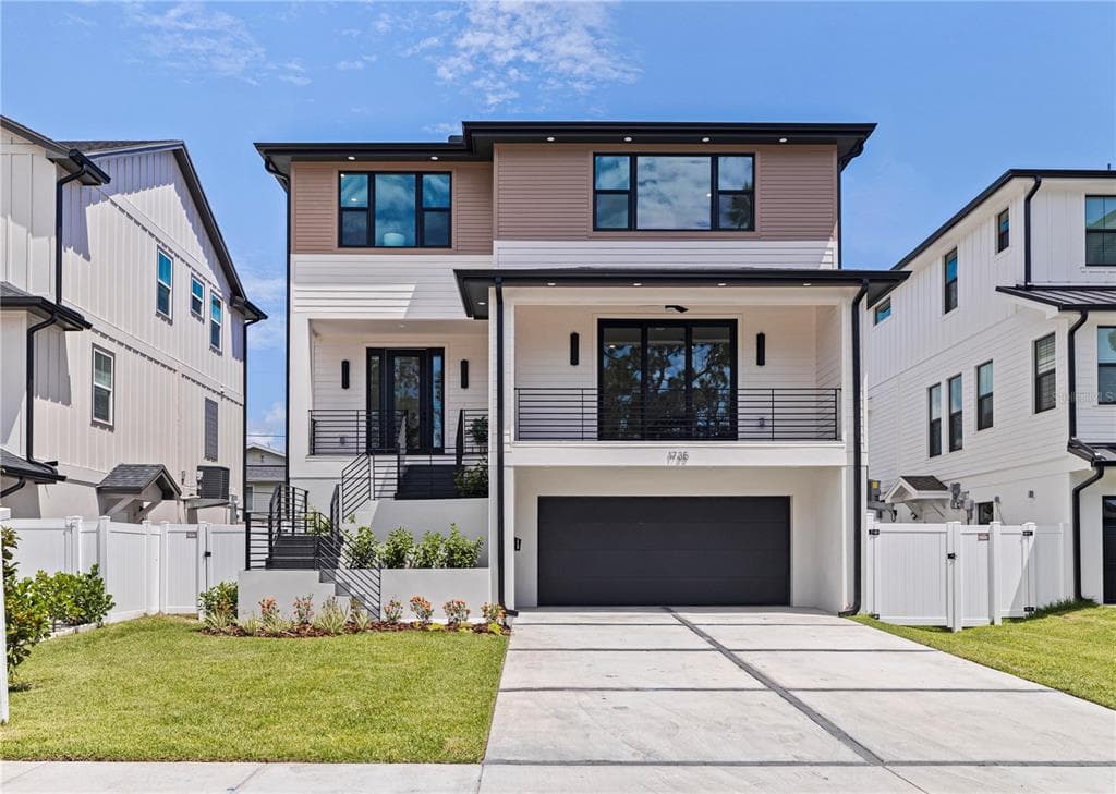 1735 MA AVENUE, Street PETERSBURG, FL 33703