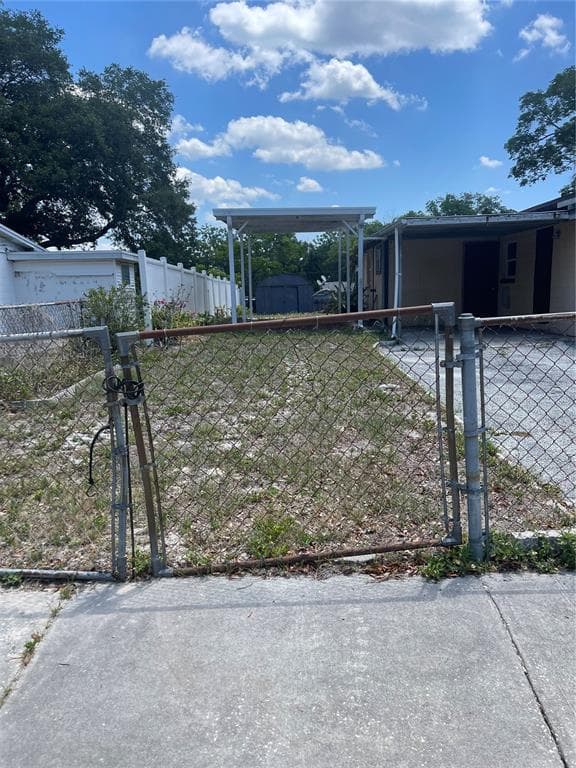 10007 26TH STREET, TAMPA, FL 33612 photo 4