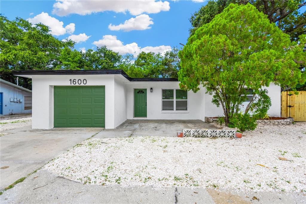 1600 N Highland Avenue, Clearwater, FL, 33755