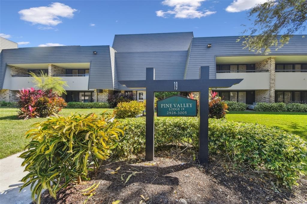 36750 HIGHWAY 19 Unit 19106, PALM HARBOR, FL 34684