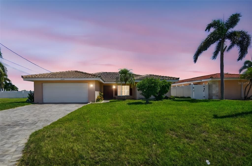 529 JOHNS PASS AVENUE, MADEIRA BEACH, FL 33708 photo 3