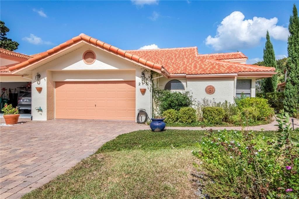 218 Buena Vista Court, Inverness, FL, 34450