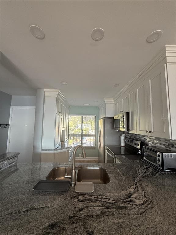 6268 PALMA DEL MAR Boulevard S Unit 215, Street PETERSBURG, FL 33715 photo 5