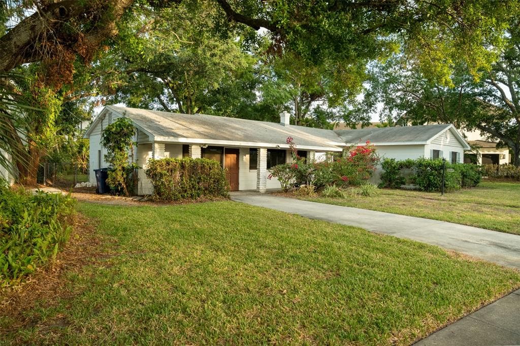 637 JAMAICA AVENUE, TAMPA, FL 33606