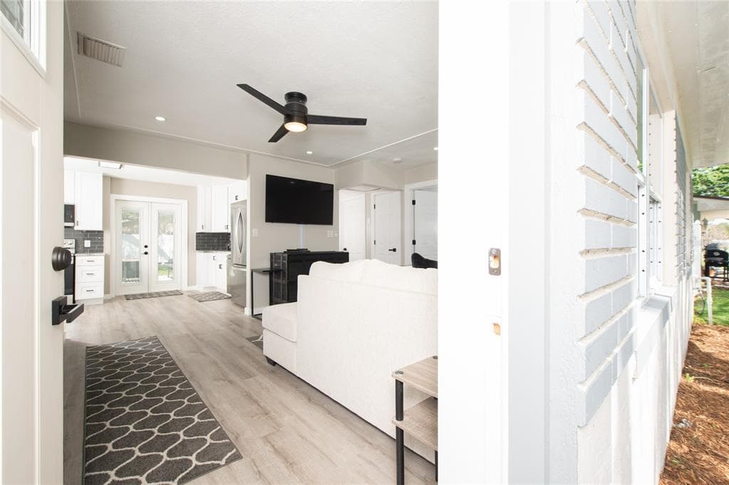 1779 SHORE ACRES BOULEVARD, Street PETERSBURG, FL 33703 photo 2