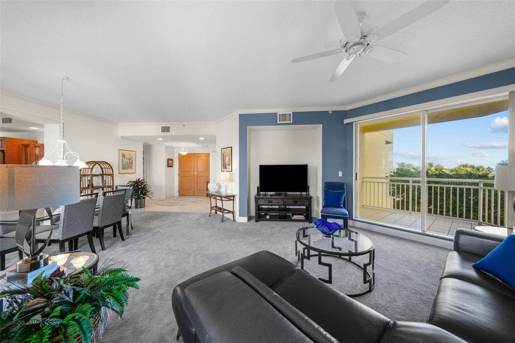 1200 GULF BOULEVARD Unit 206, CLEARWATER BEACH, FL 33767 photo 4