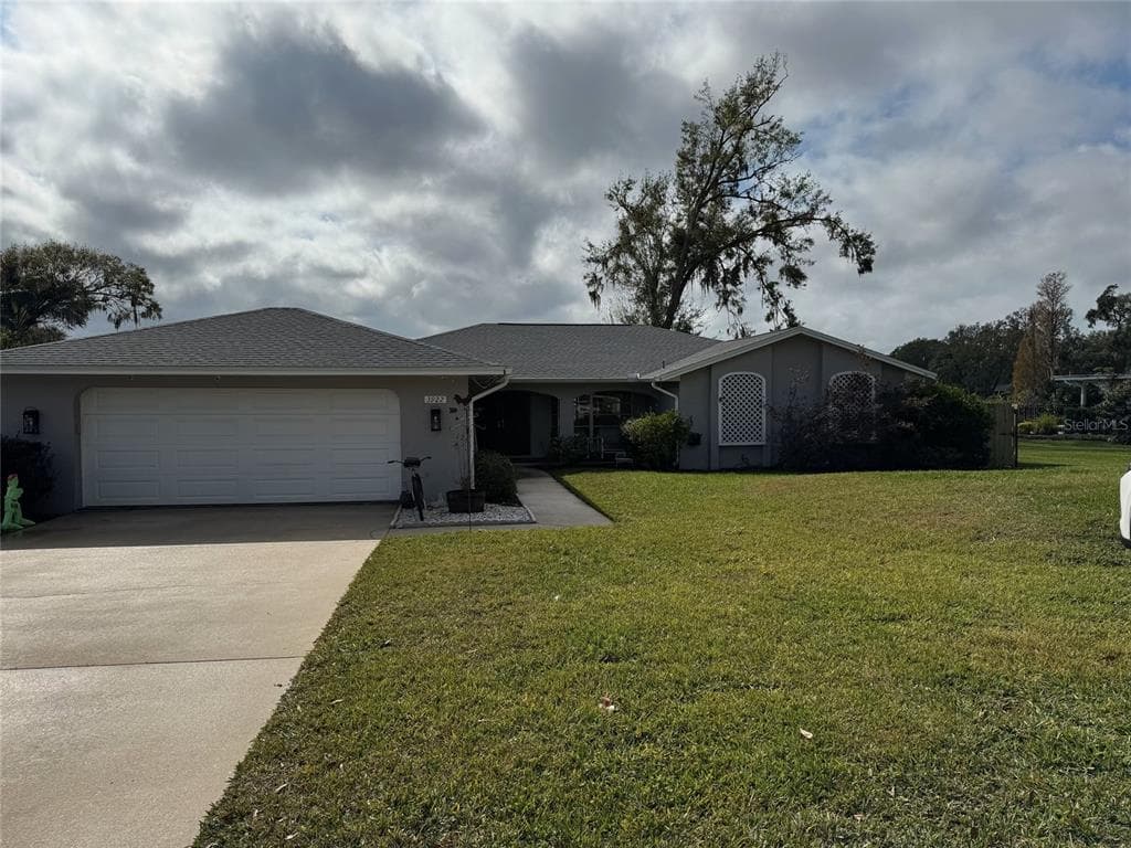 3922 LAKE JOYCE DRIVE, LAND O LAKES, FL 34639 photo 2