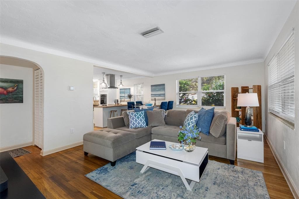 2201 PARK STREET, Street PETERSBURG, FL 33710 photo 2