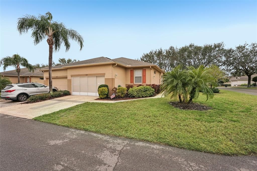 2028 ACADIA GREENS DRIVE, SUN CITY CENTER, FL 33573