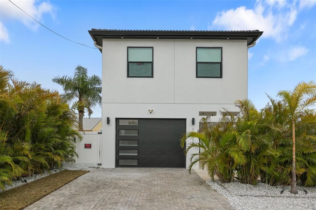 16015 Redington Drive, Redington Beach, FL, 33708