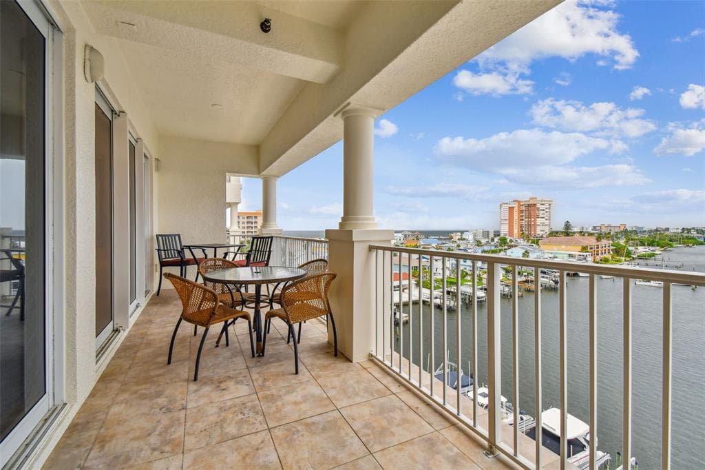 17717 GULF BOULEVARD Unit 601, REDINGTON SHORES, FL 33708