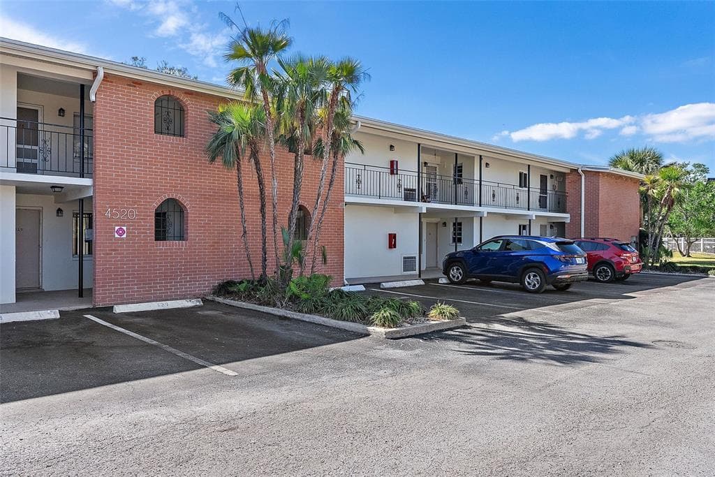 4520 Overlook Drive NE, Unit 238, St Petersburg, FL, 33703