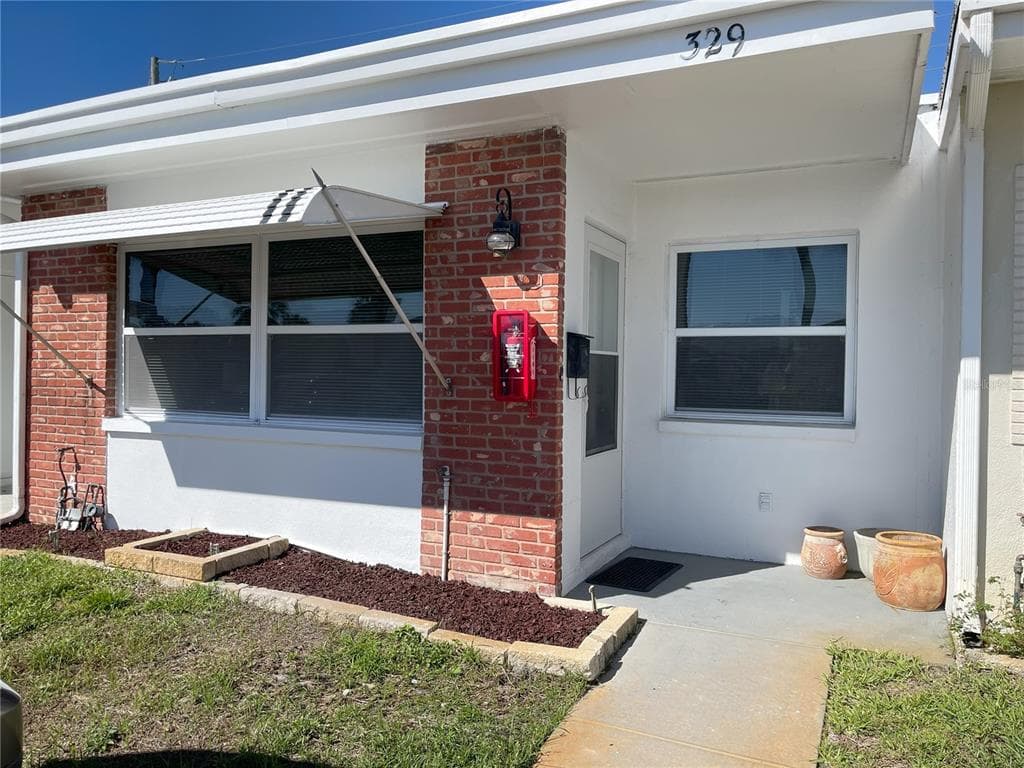 250 ROSERY ROAD Unit 329, LARGO, FL 33770