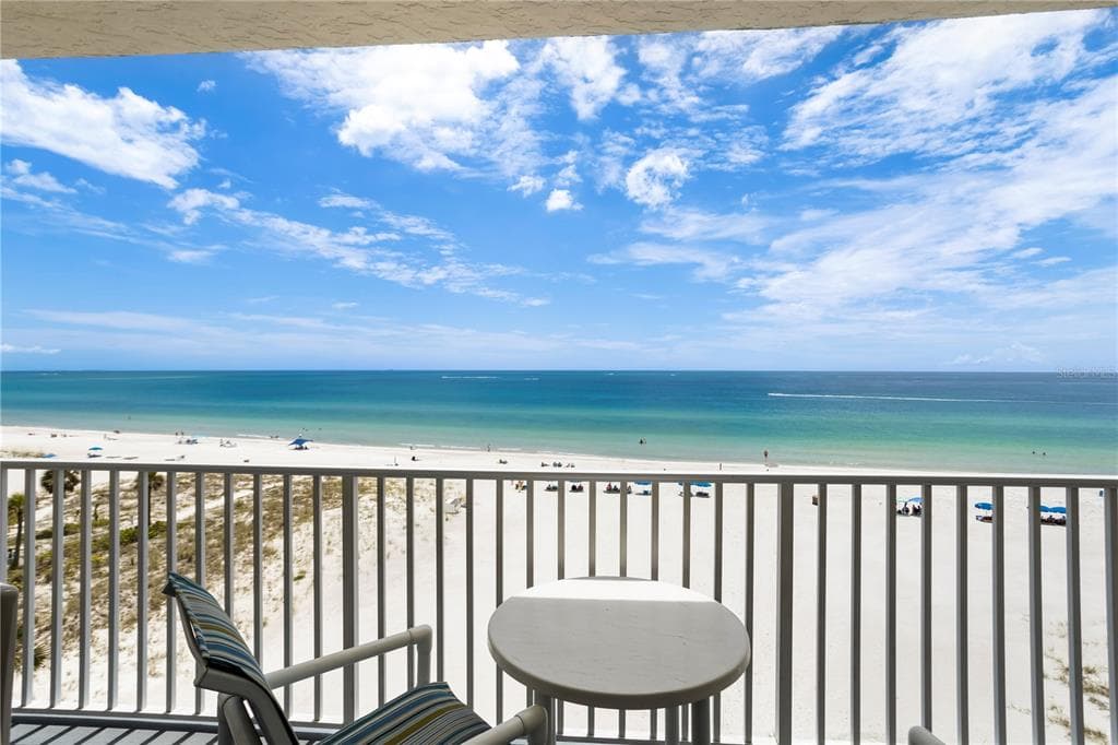 13500 GULF BOULEVARD Unit 505, MADEIRA BEACH, FL 33708 photo 3