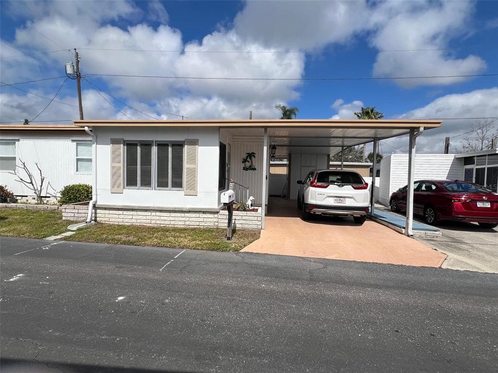 12766 SEMINOLE Boulevard Unit 4, LARGO, FL 33778 photo 2