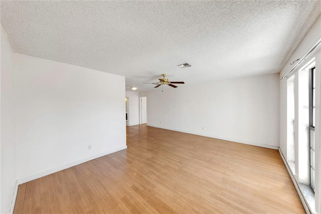 1137 54TH AVENUE, ST PETERSBURG, FL, 33705 photo 5