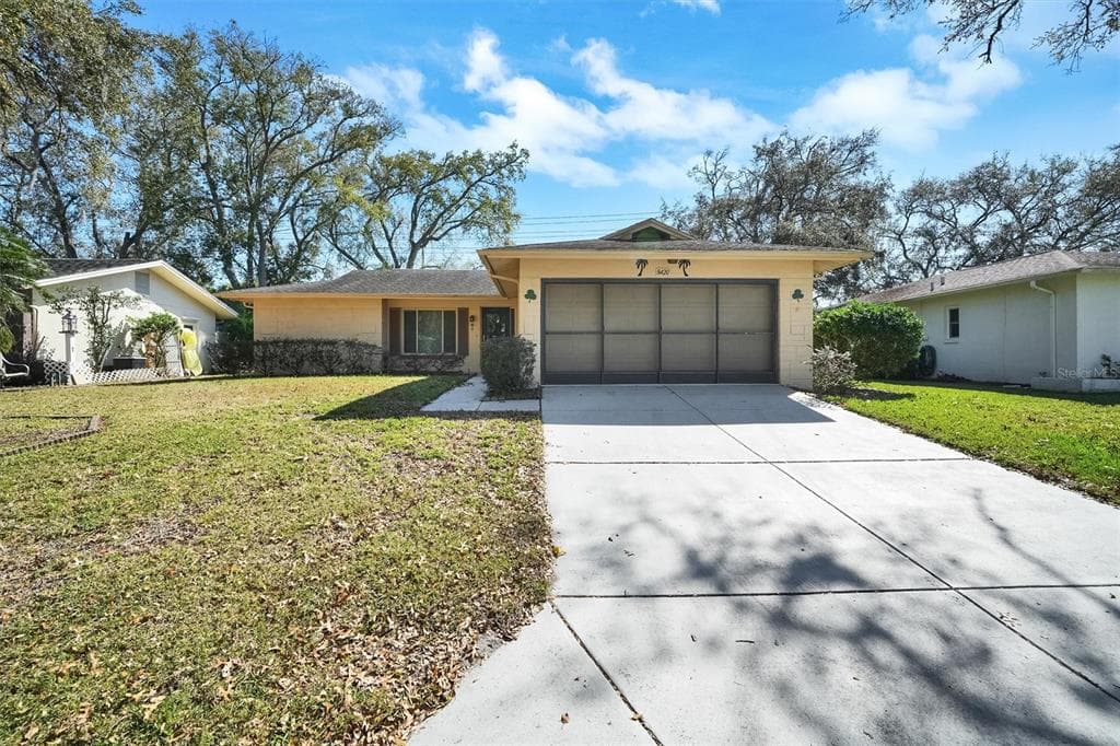 8420 WINDING WOOD DRIVE, PORT RICHEY, FL, 34668