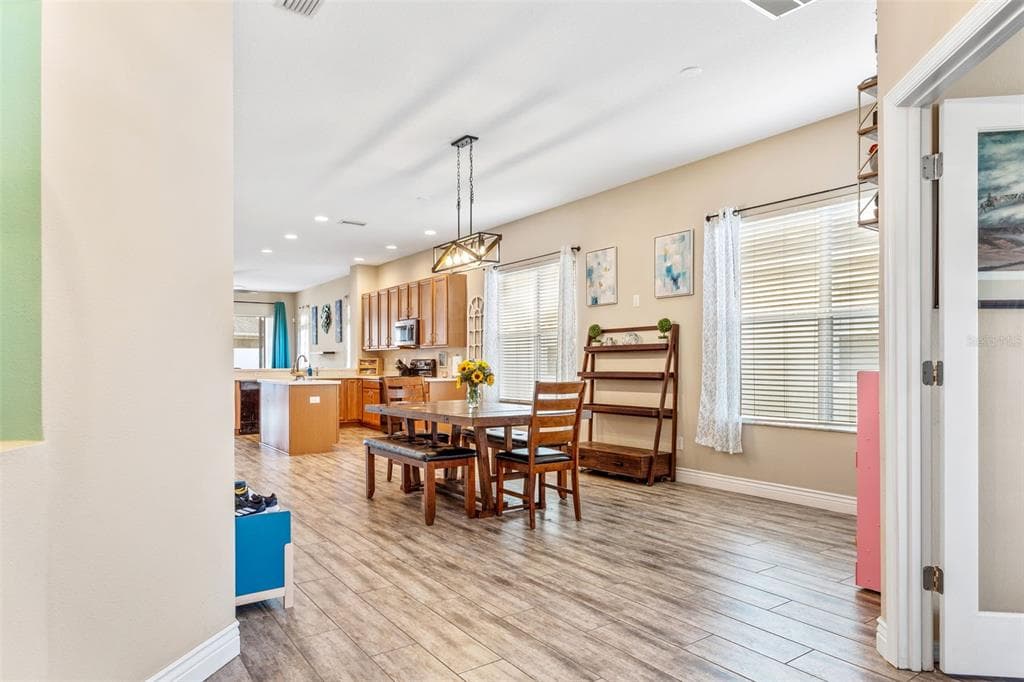 16313 DINSDALE DRIVE, SPRING HILL, FL 34610 photo 4