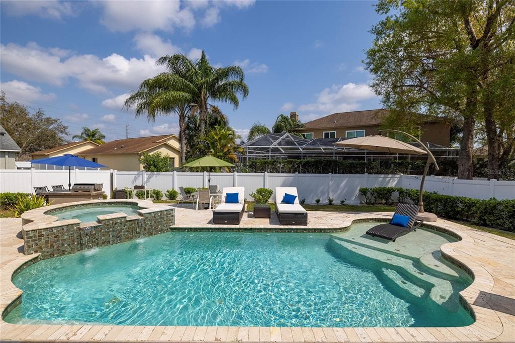 4859 AUGUSTA AVENUE, OLDSMAR, FL 34677 photo 2