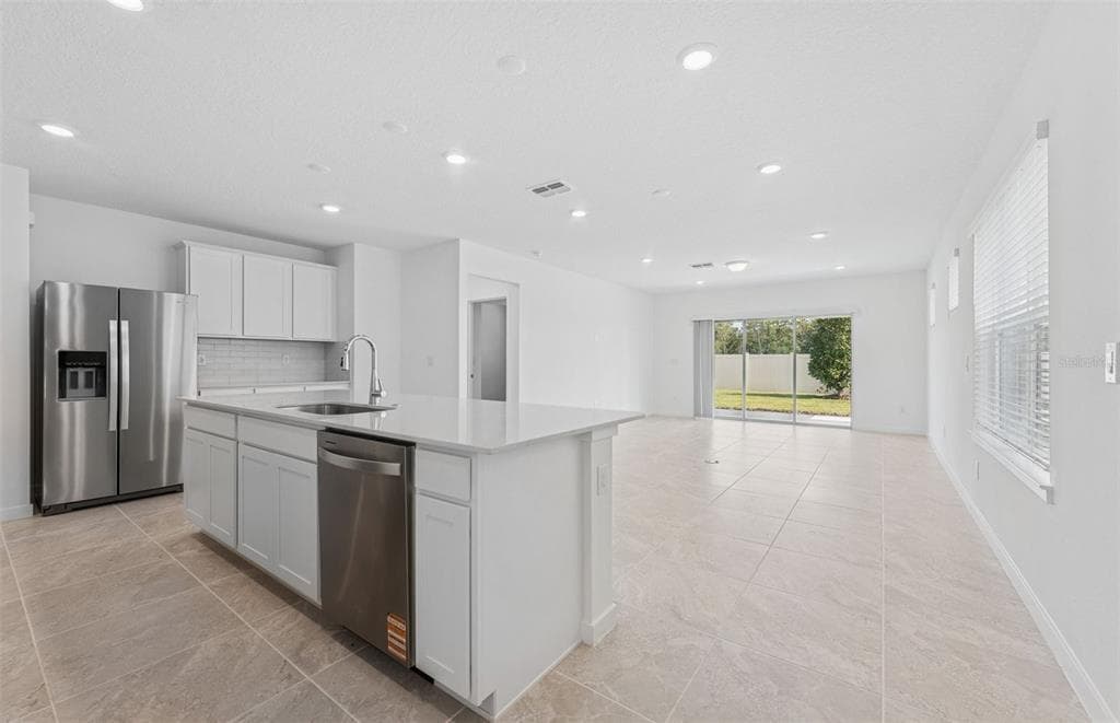 9762 CRESCENT MOON Drive, RIVERVIEW, FL 33578 photo 5