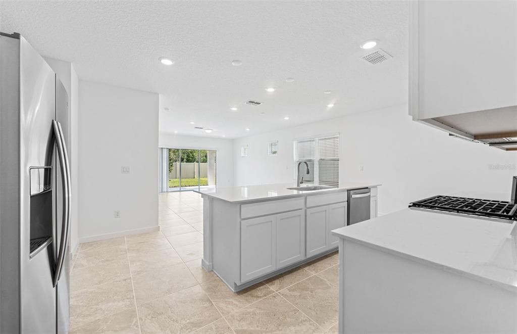 9762 CRESCENT MOON Drive, RIVERVIEW, FL 33578 photo 4