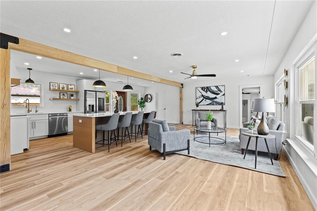 6531 2ND Avenue, Street PETERSBURG, FL 33710 photo 4