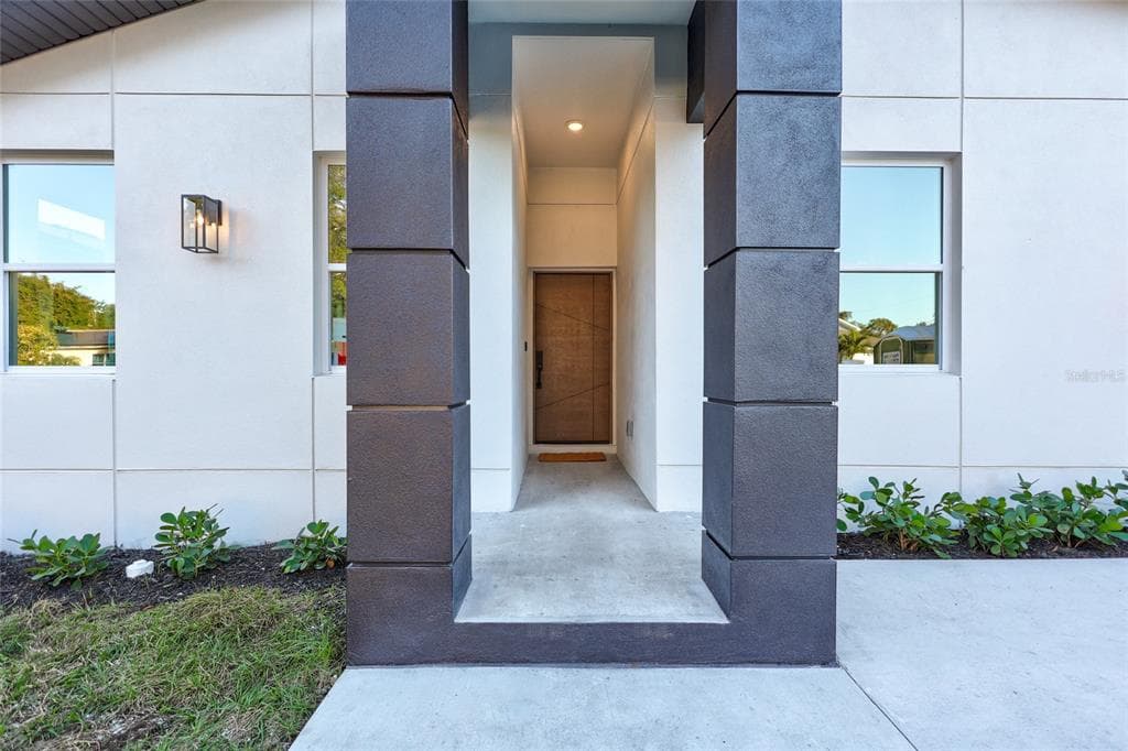 5518 NEWTON AVENUE, GULFPORT, FL 33707 photo 5