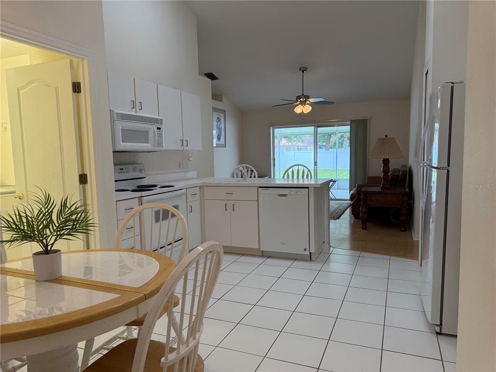 224 CHARDONNAY PLACE, VALRICO, FL 33594 photo 4