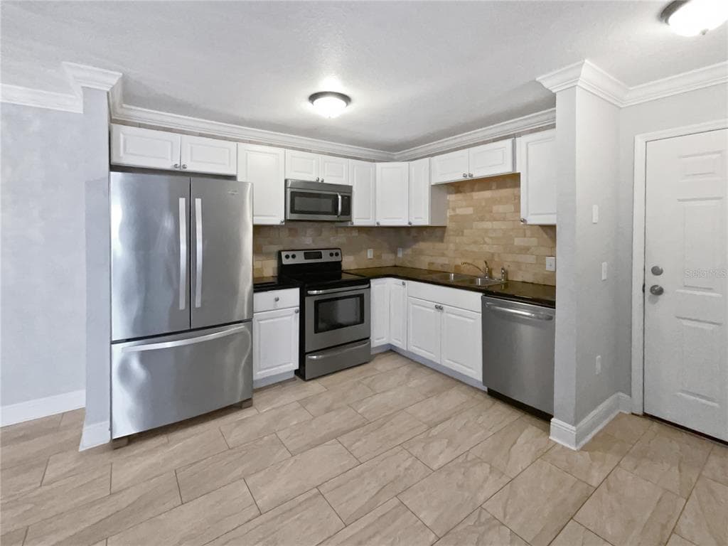 9481 HIGHLAND OAK DRIVE Unit 703, TAMPA, FL 33647 photo 4