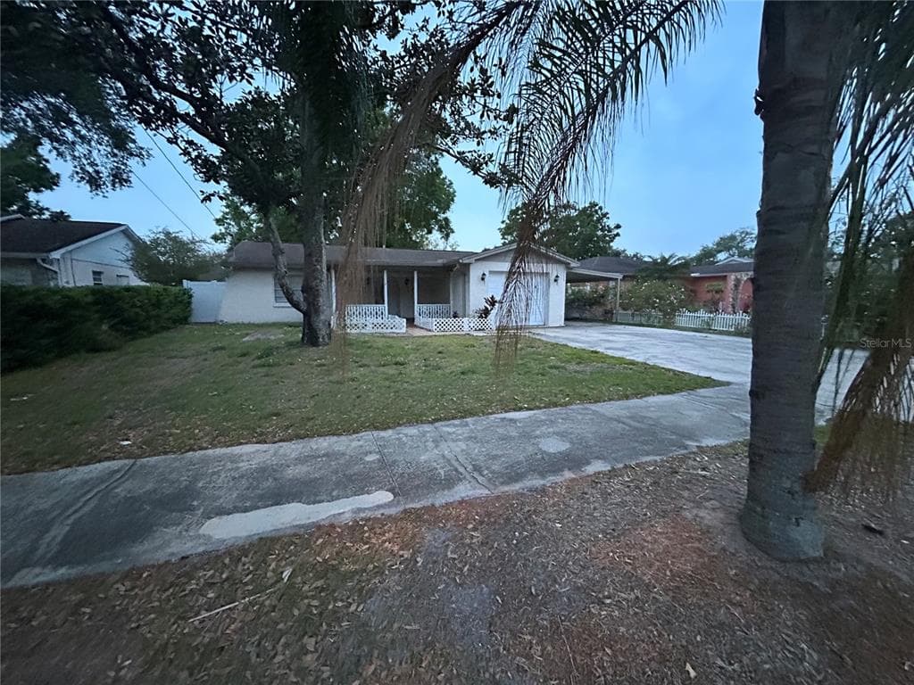 1912 CLINTON STREET, TAMPA, FL 33604
