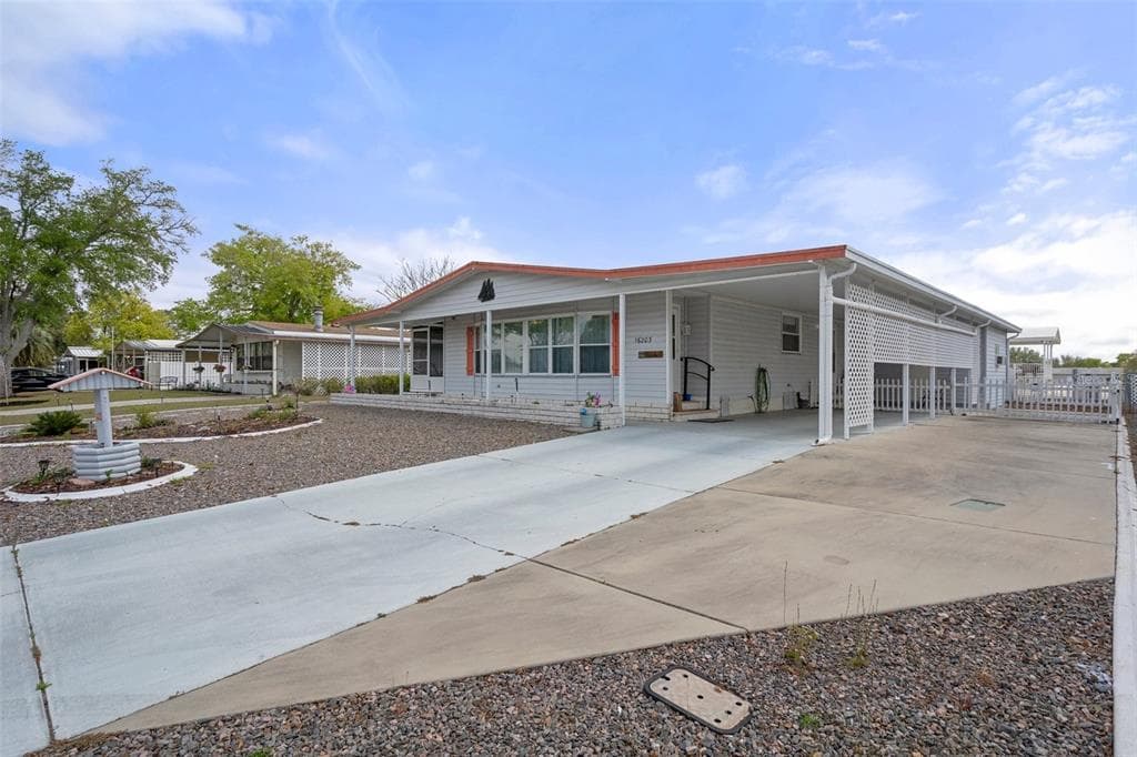 16203 BROOKRIDGE BOULEVARD, BROOKSVILLE, FL, 34613 photo 3