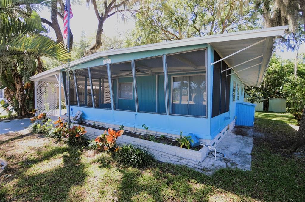 3643 MULLER DRIVE, ZEPHYRHILLS, FL 33540 photo 2