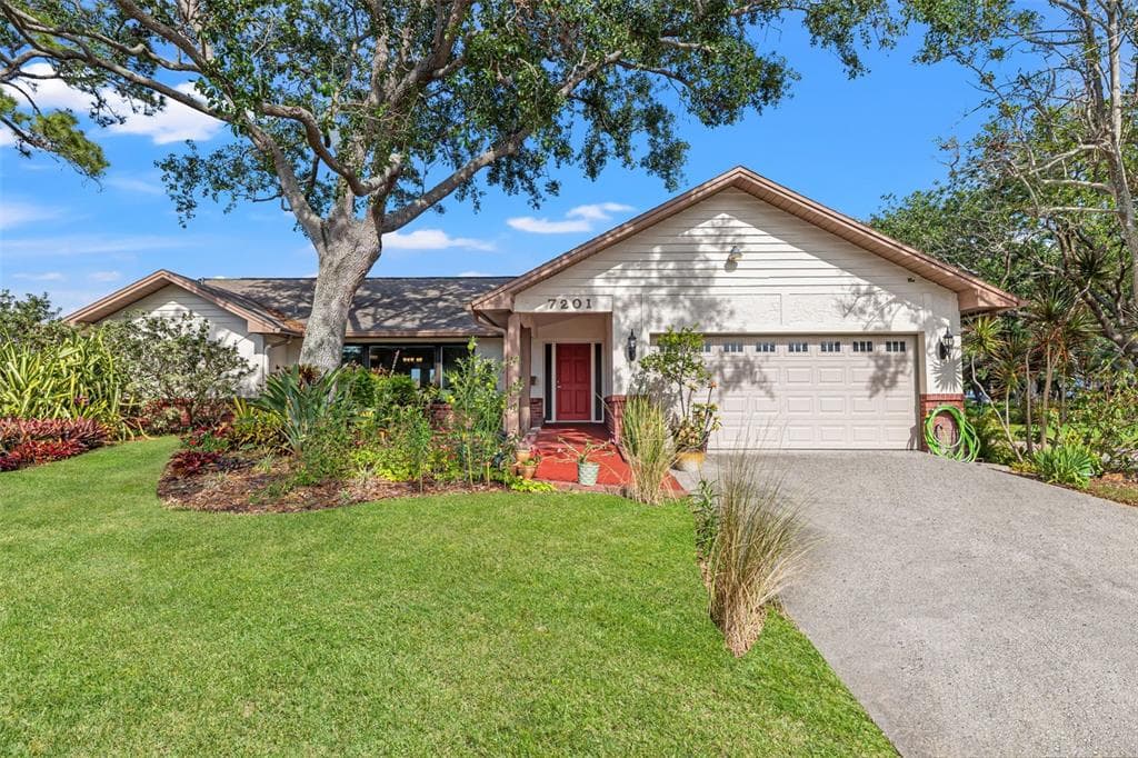7201 15TH Court, Street PETERSBURG, FL 33702