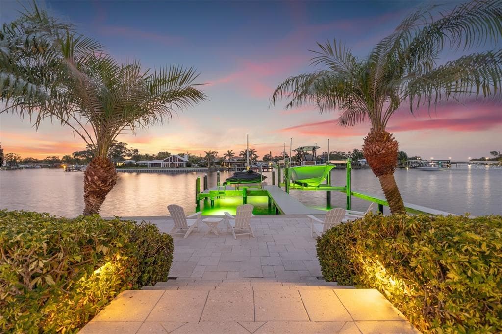 935 EDEN ISLE DRIVE, Street PETERSBURG, FL 33704